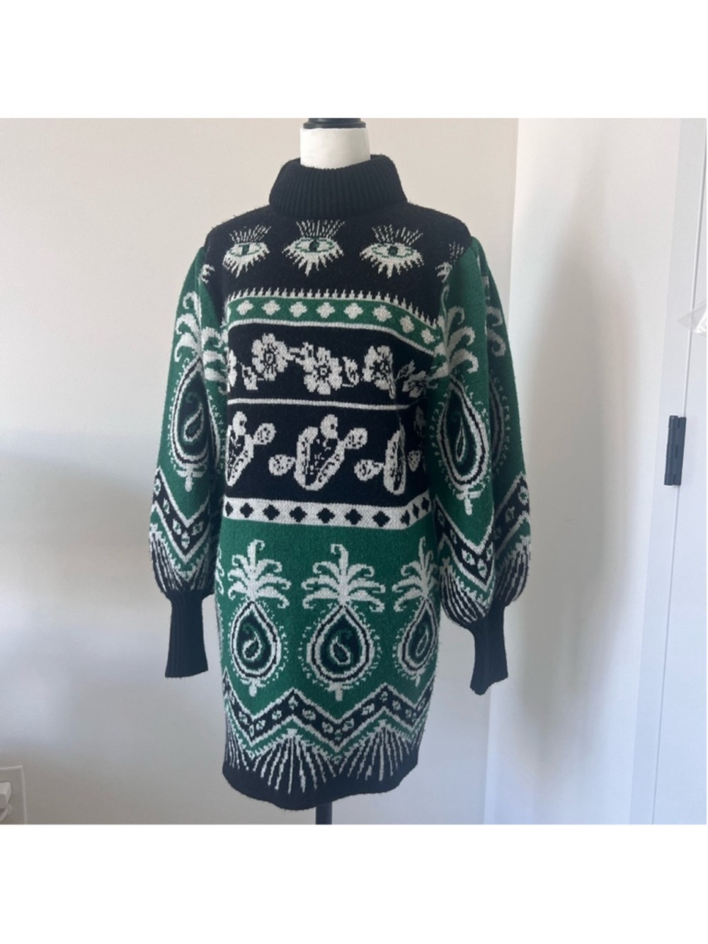 Anthropologie FARM Rio Black Green Mystic Scarf Sweater Dress S St. Patrick Day